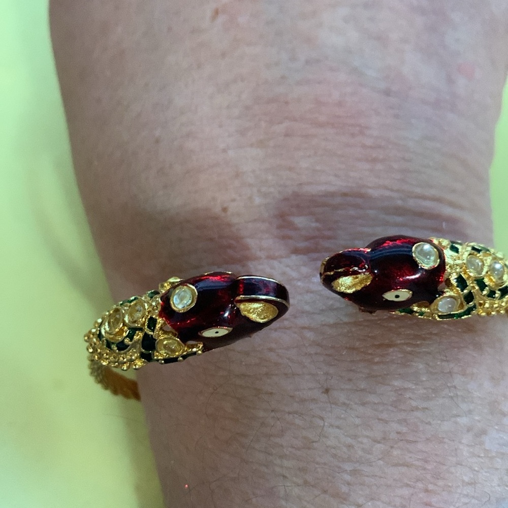 Unique bracelet - Picture 3 of 7
